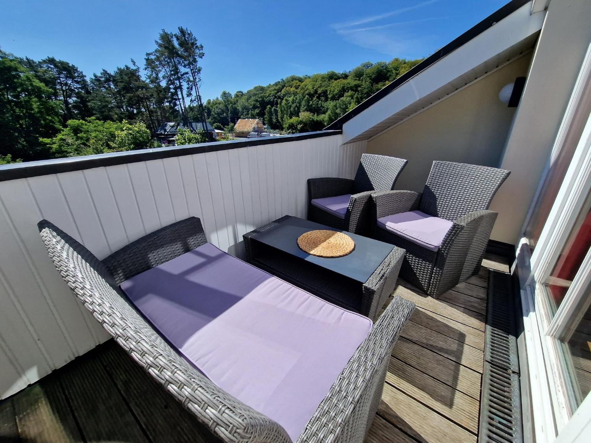 Duenenpark Binz - Komfortplus Ferienwohnung Mit 1 Schlafzimmer Und Balkon Im Dachgeschoss 231 Luaran gambar